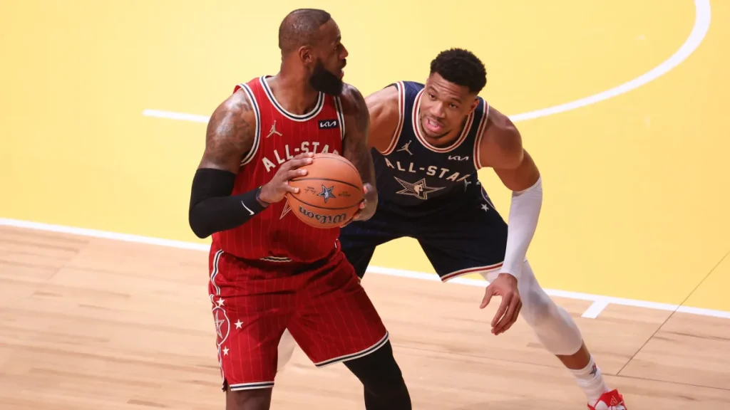Reports show LeBron James has always been interested in playing with Giannis Antetokounmpo reports show lebron james has always been interested in playing with giannis antetokounmpo