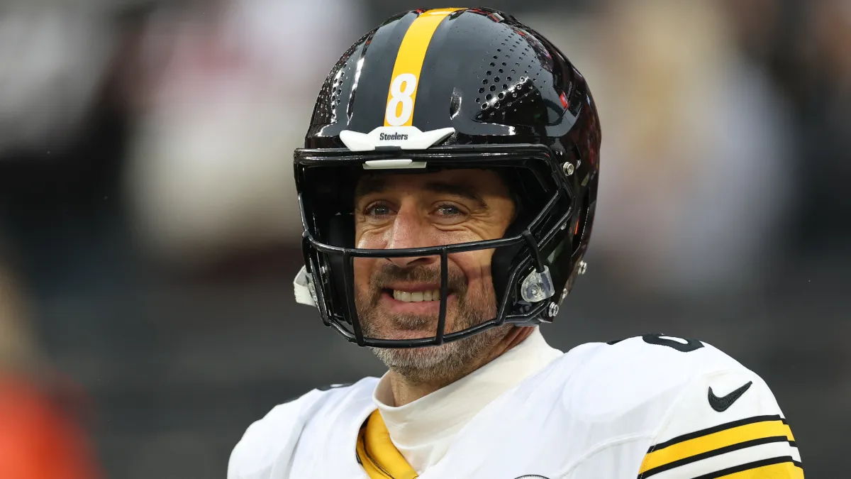 aaron rodgers' wife's thoughts on his decision to play another season with steelers