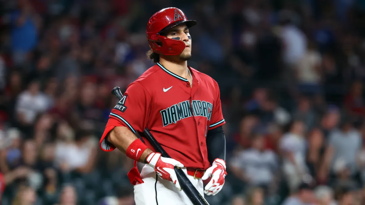 watch minor league mascot crash into dodgers outfielder alek thomas in scary triple a baseball moment