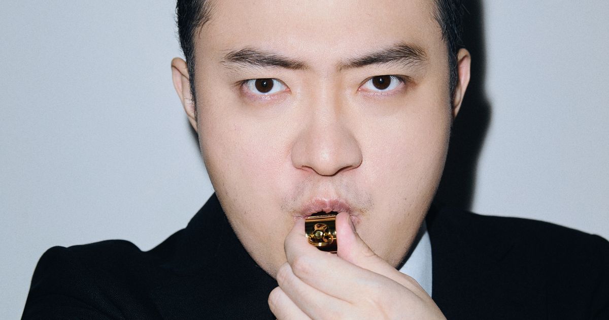 the billionaire blowing the whistle on donald trump’s crypto shop
