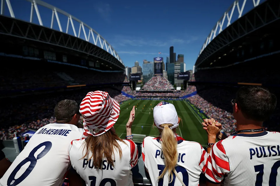 Why USMNT fans paid thousands for a ‘once-in-a-lifetime’ World Cup experience why usmnt fans paid thousands for a ‘once in a lifetime’ world cup experience