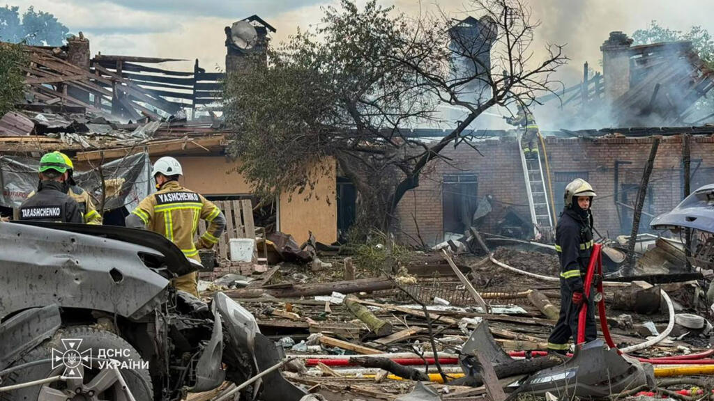 zelensky warns of possible major russian strike overnight