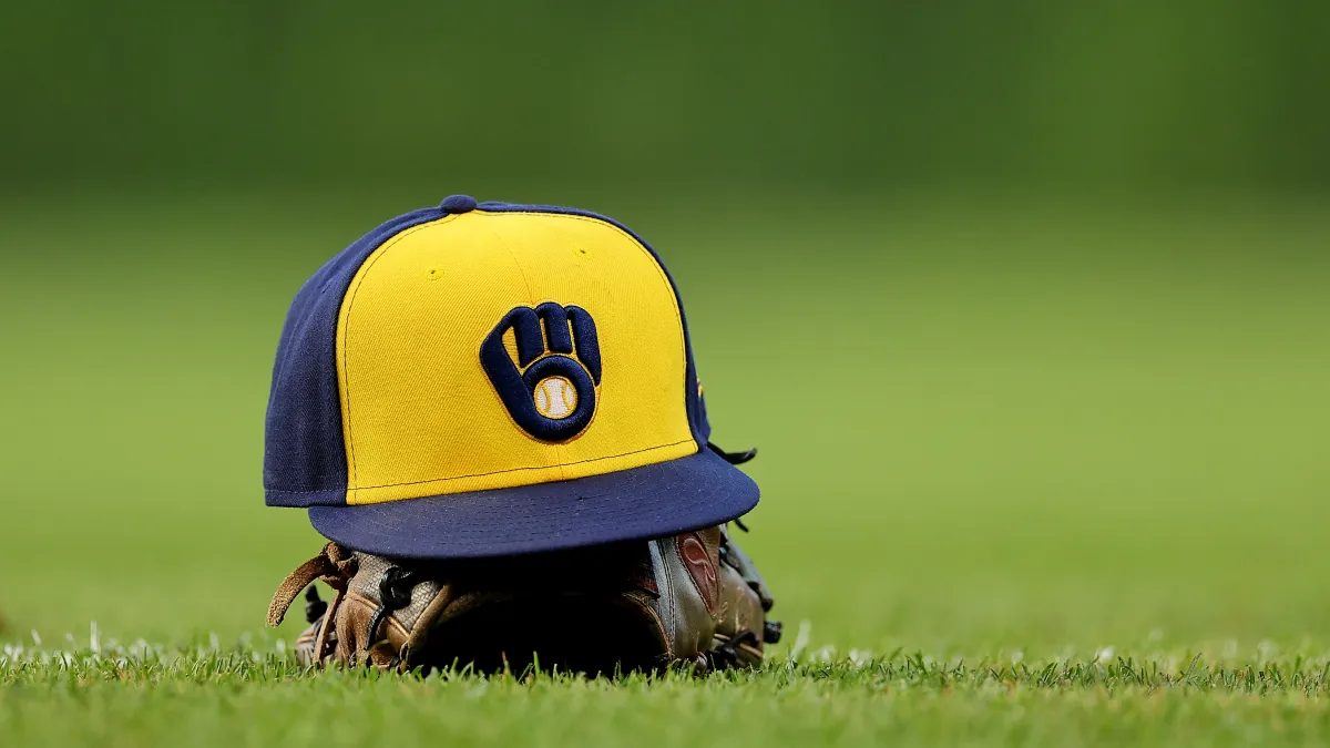 brewers quietly acquire .695 ops shortstop in trade with astros