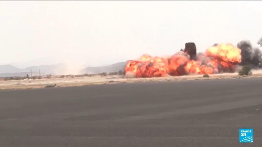 Houthis launch missiles at Saudi Arabia, in retaliation for Sanaa airport strikes houthis launch missiles at saudi arabia, in retaliation for sanaa airport strikes