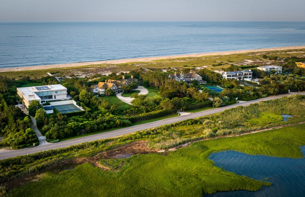 as insurers retreat, the hamptons becomes a test case for climate risk