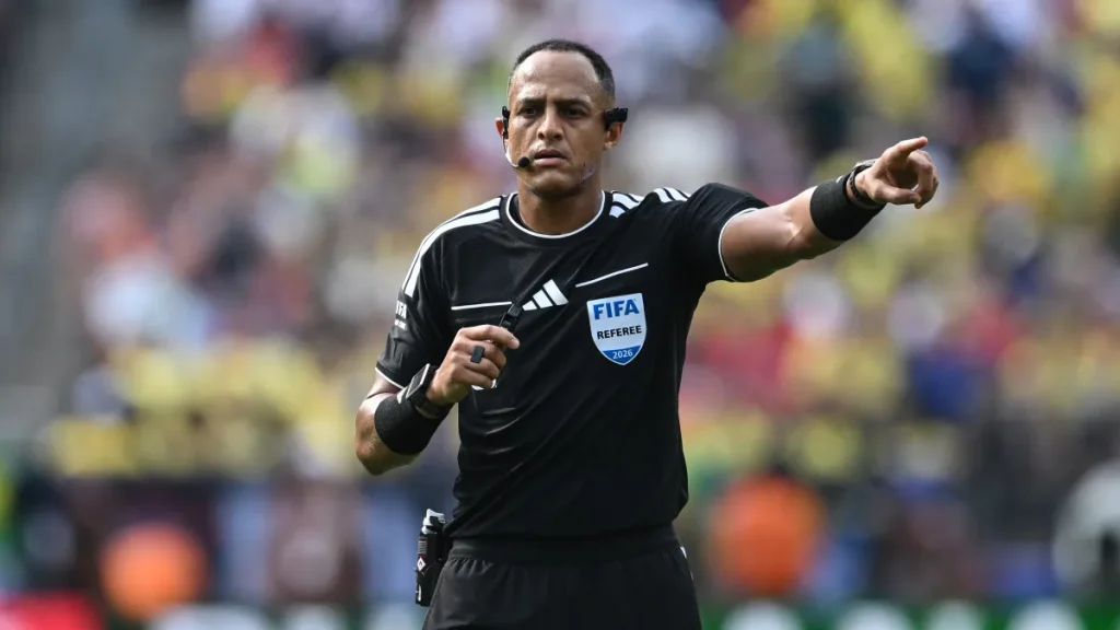 the truth behind referee ismail elfath's 100% record with lionel messi