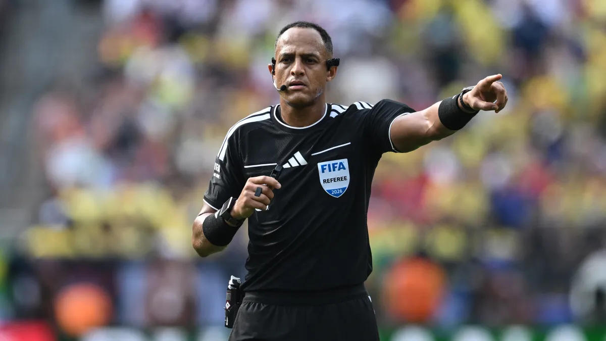 the truth behind referee ismail elfath's 100% record with lionel messi