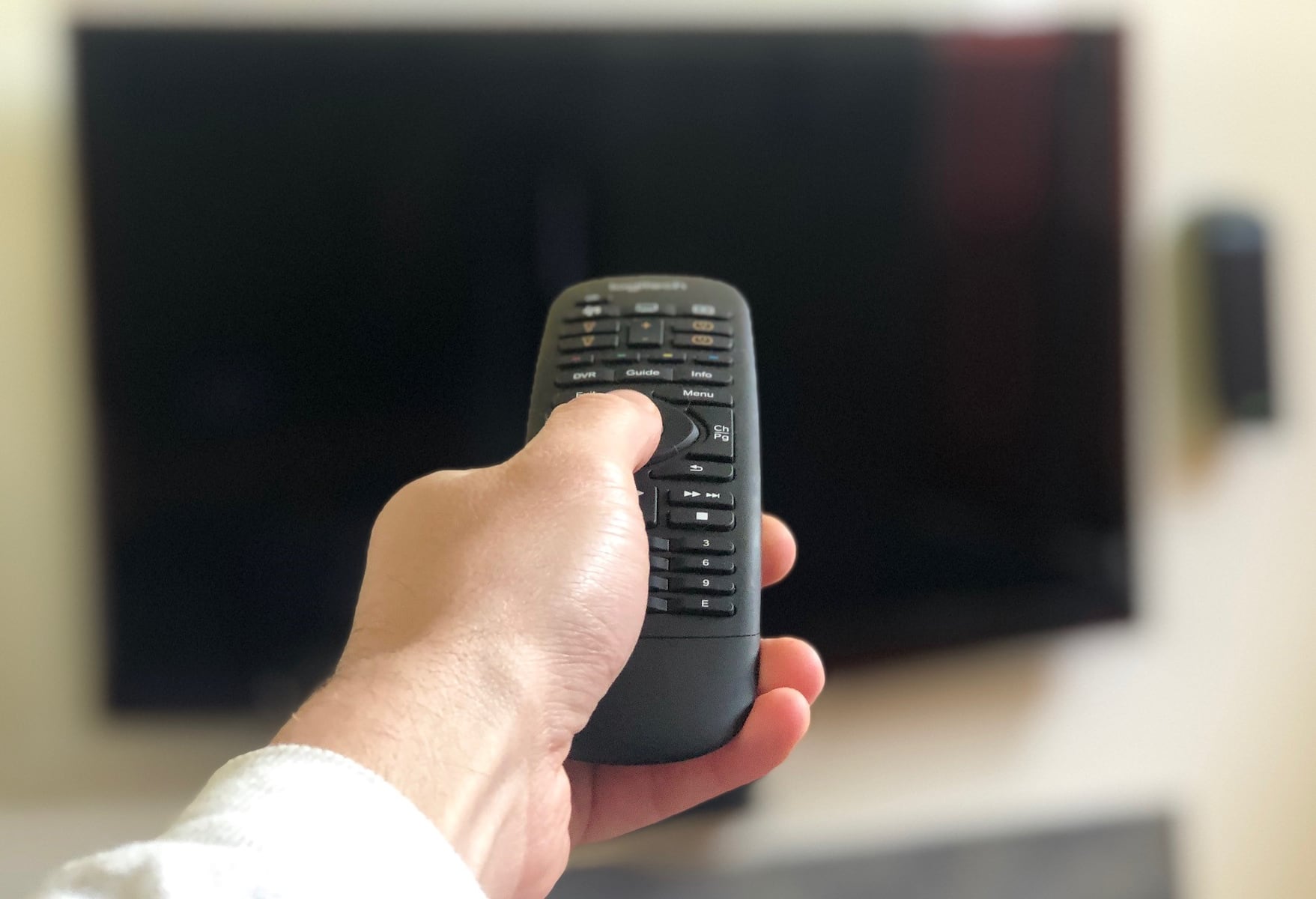 here’s how birmingham television viewers can sample nbc, cbs programming in august