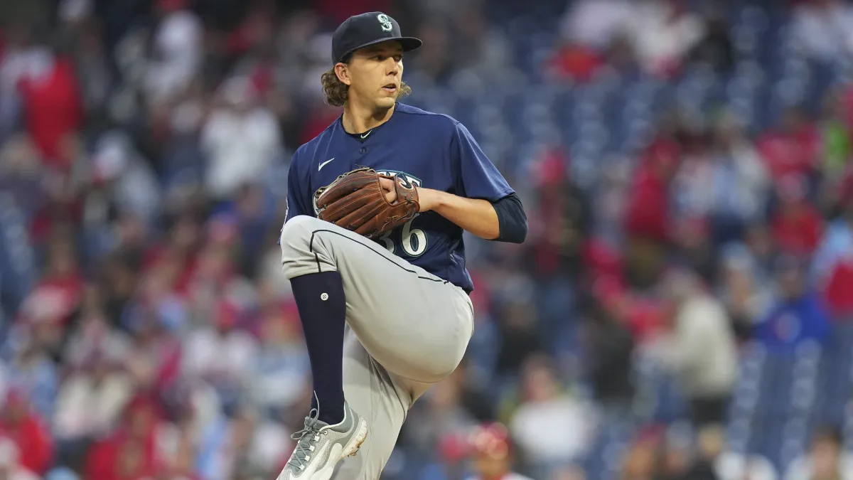 mariners' logan gilbert suffering bittersweet season