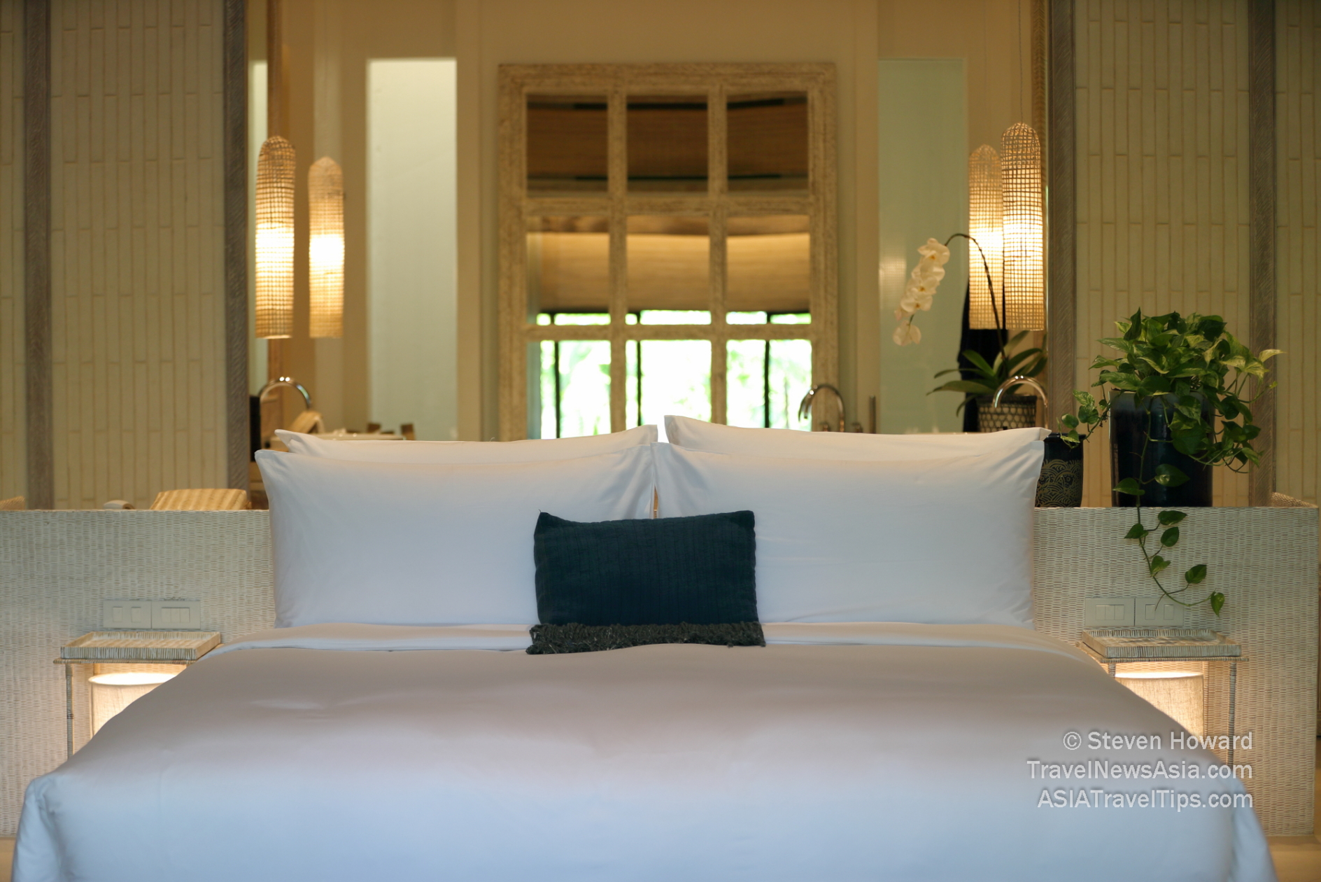 sabre hospitality enhances synxis booking engine with trip protection services