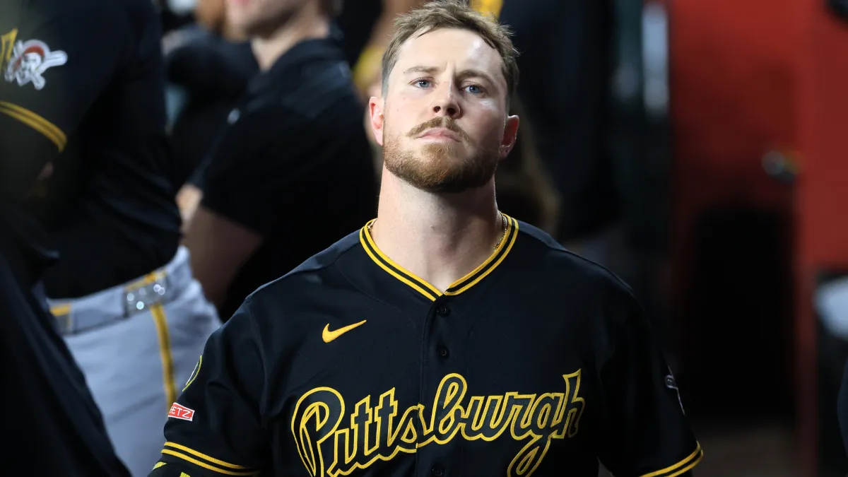 pirates yankees benches clear after heated exchange in eighth inning