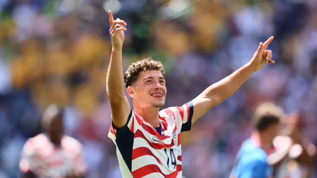 usmnt star nearing transfer to efl championship side