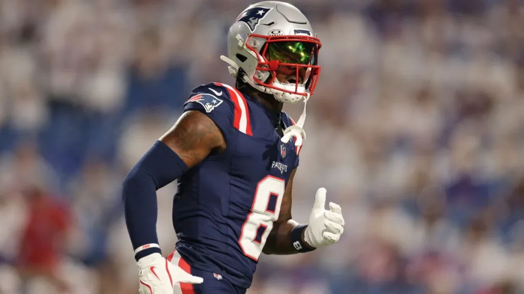 best nfl free agents still available for training camp, from stefon diggs and keenan allen to bobby wagner