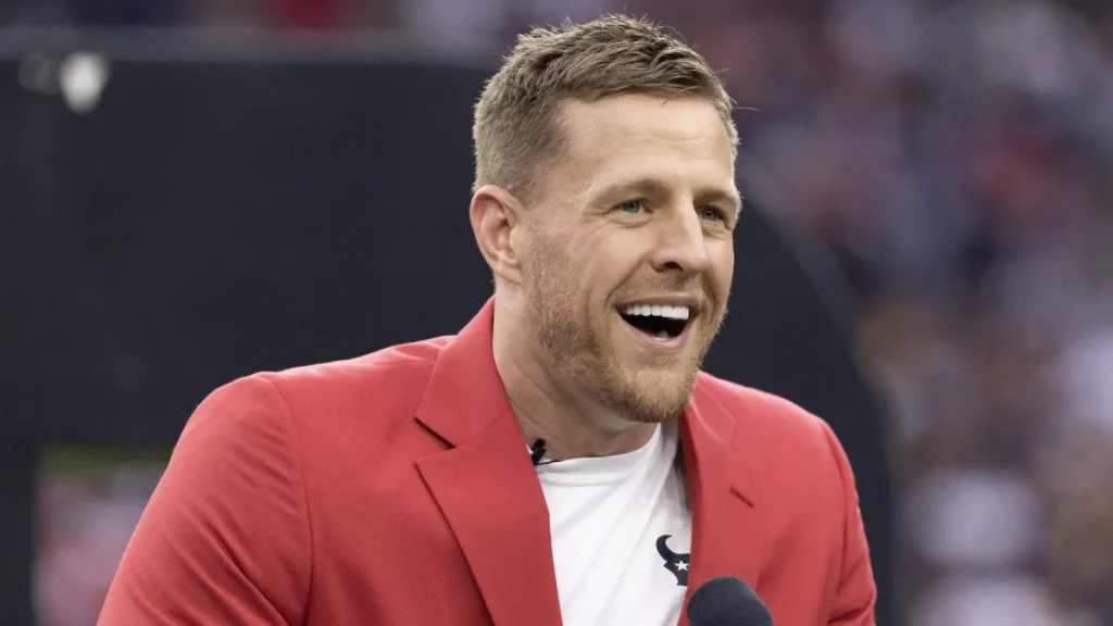 j.j. watt’s wife kealia steals spotlight with stunning summer swimsuit photo