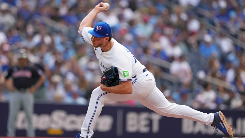 royals trade for ex blue jays, astros 3.60 era righty reliever