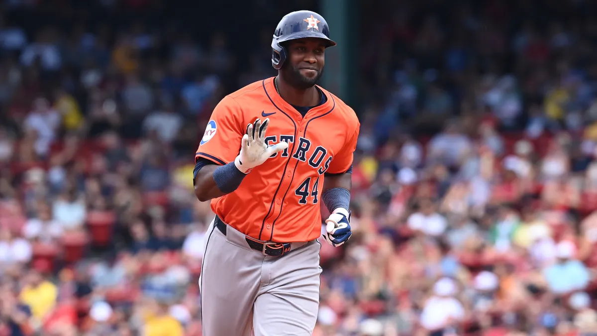 2 reasons why astros' yordan alvarez should be an al mvp favorite