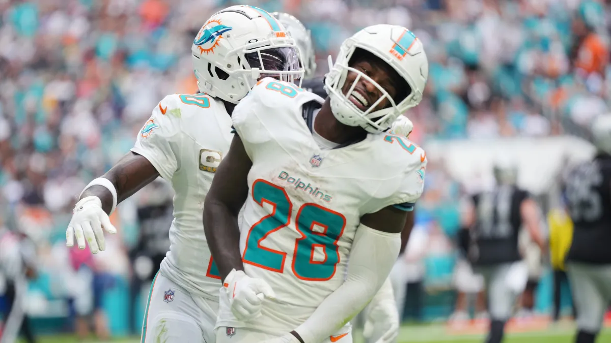 dolphins get first round trade value on three players, but not who's expected