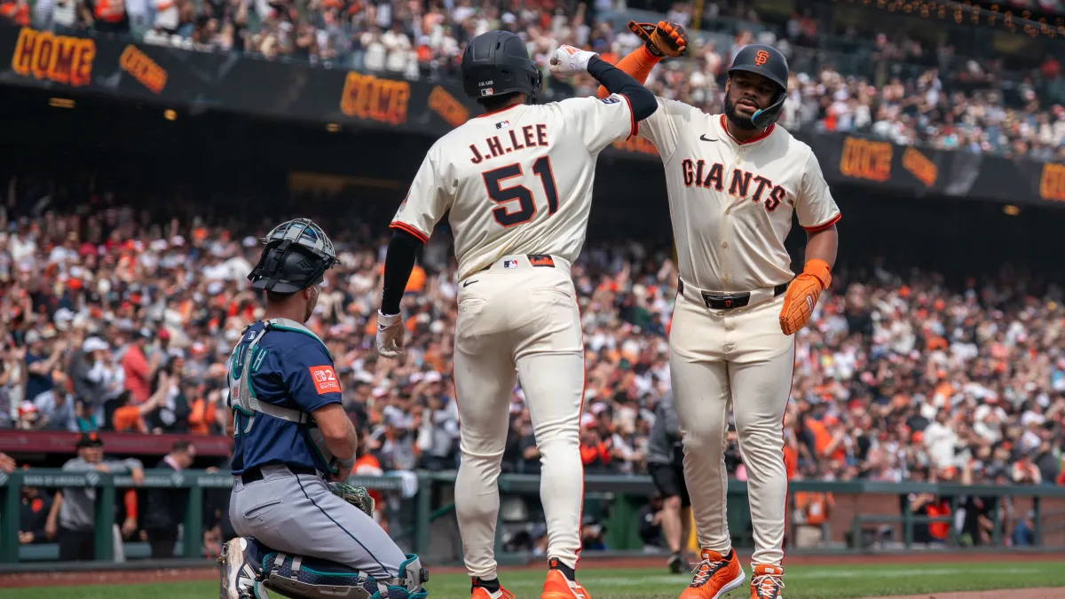 giants make trade decision on pair of outfielders ahead of deadline