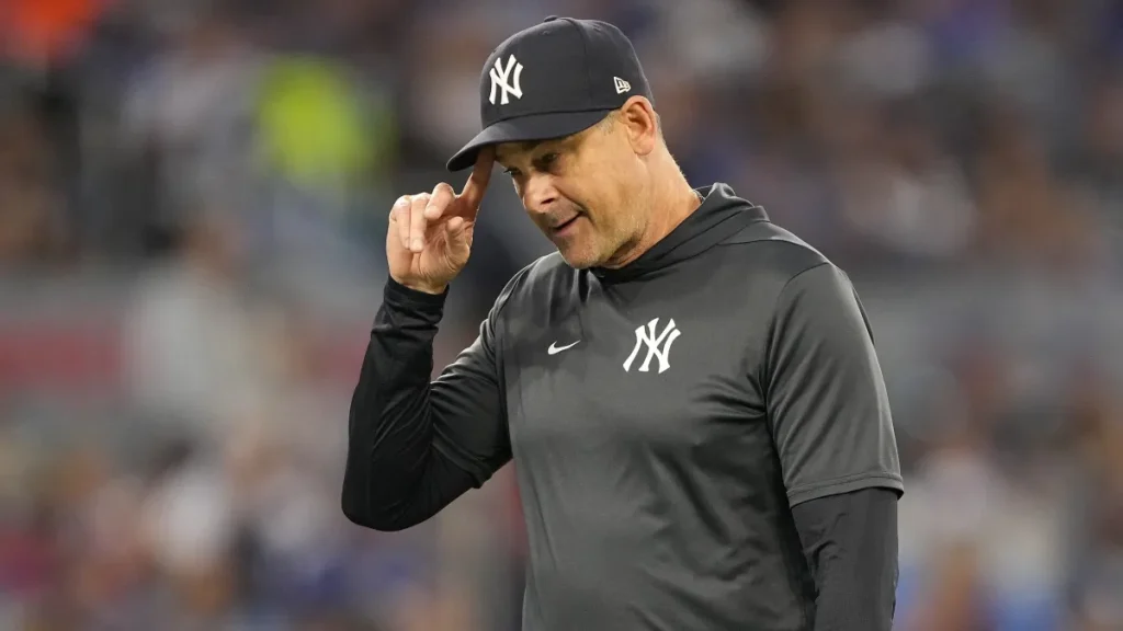 19 home run shortstop being viewed as potential trade option for yankees and blue jays to determine al east