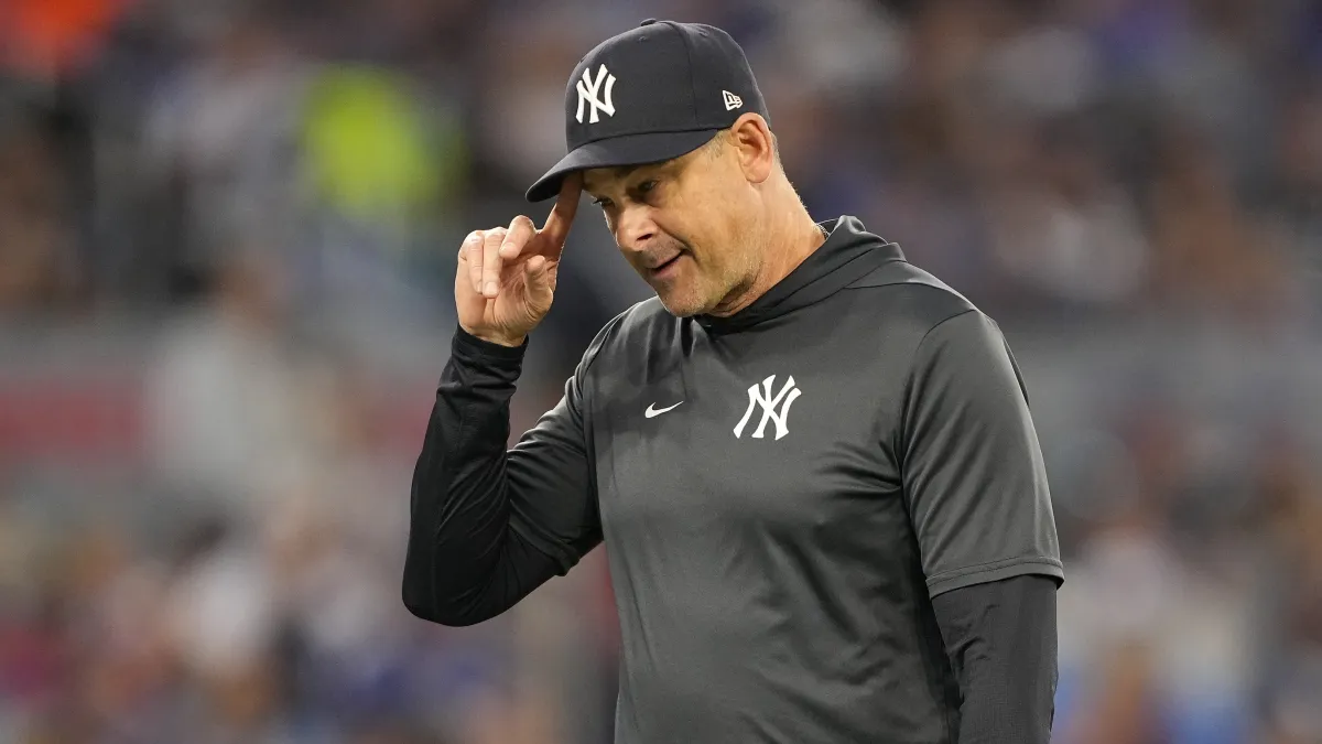 19 home run shortstop being viewed as potential trade option for yankees and blue jays to determine al east