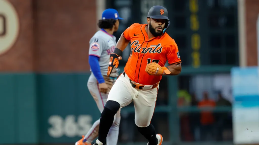 phillies send scouts to watch two giants position players on trade block