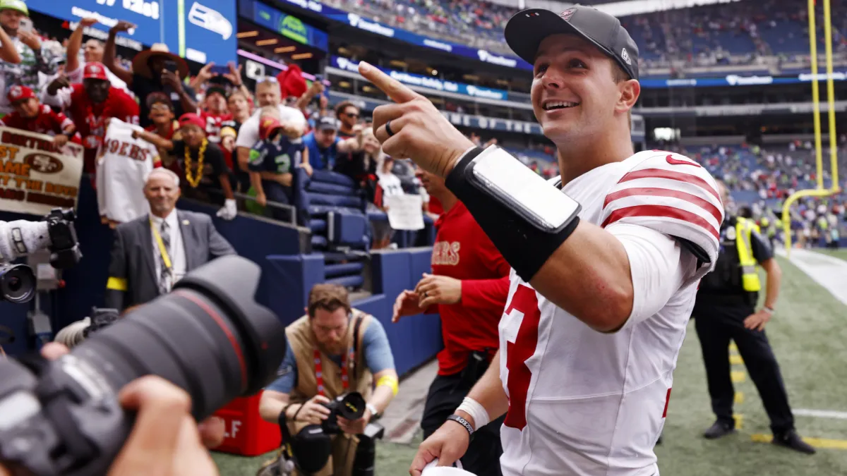 49ers' brock purdy has same trade value as fred warner, according to espn
