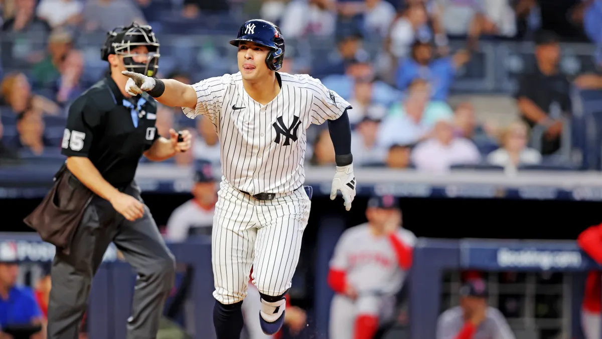 yankees urged to move on from anthony volpe after derek jeter remarks