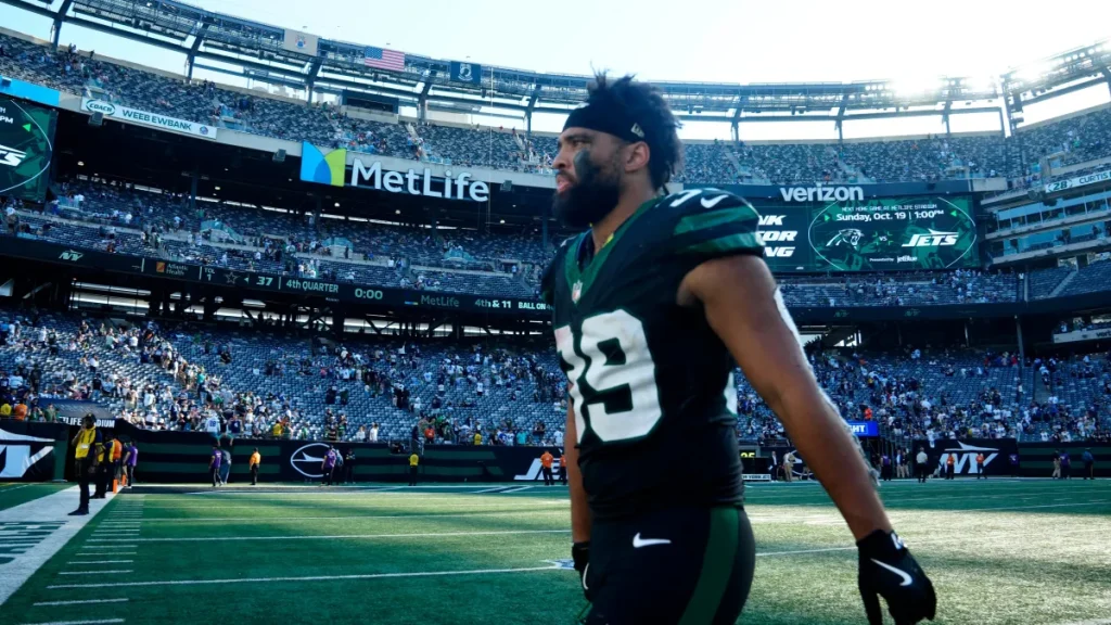 bills add 6 foot 5 wr from jets in new roster move
