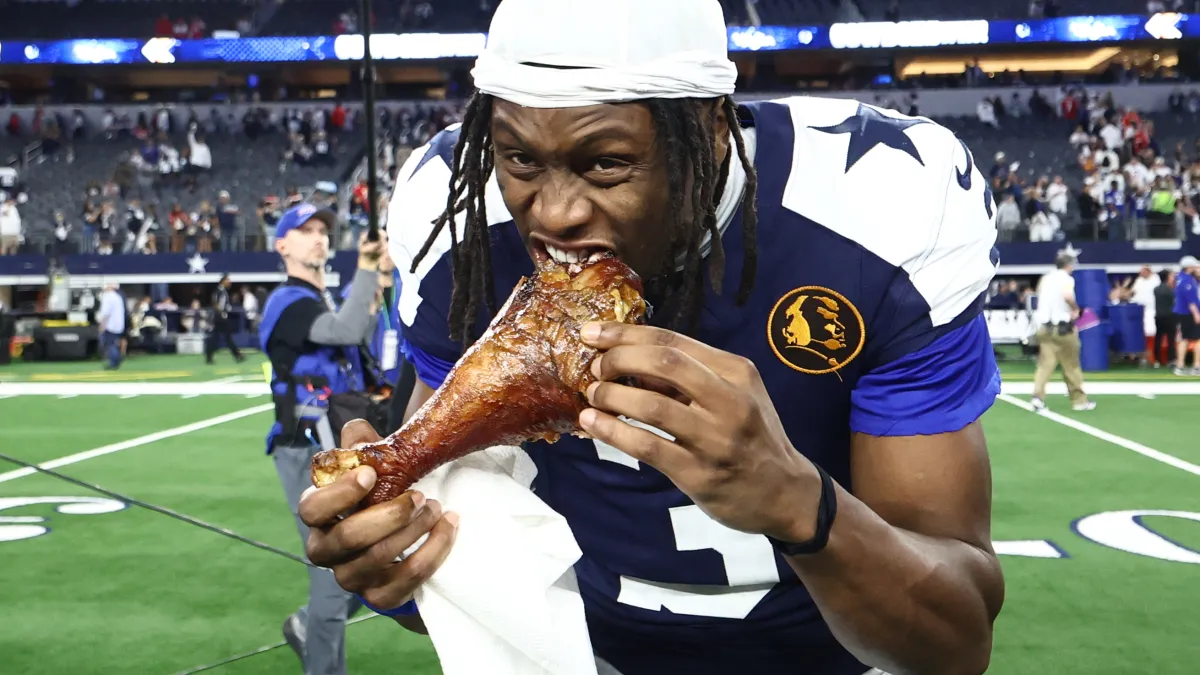 cowboys’ george pickens situation should be of interest to ravens, lamar jackson