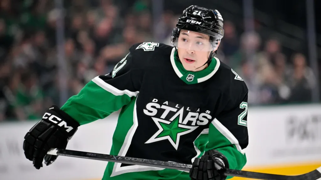 stars' jim nill gets real on hazy state of jason robertson contract negotiations