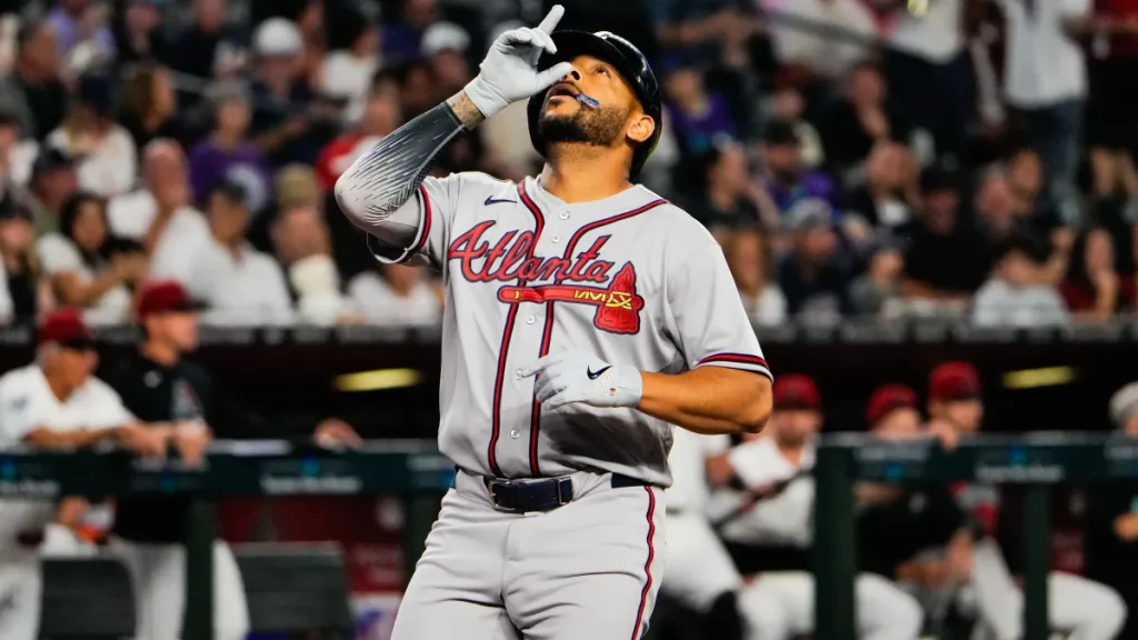 braves urged to part ways with 'unplayable' ex mets outfielder