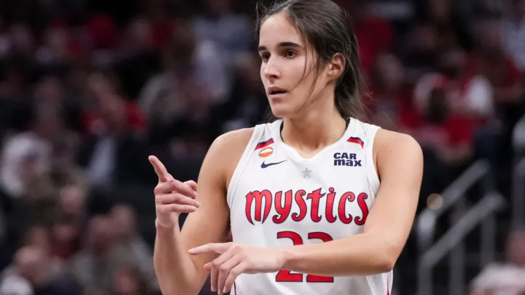 sonia citron steals spotlight in striking all black outfit at wnba orange carpet