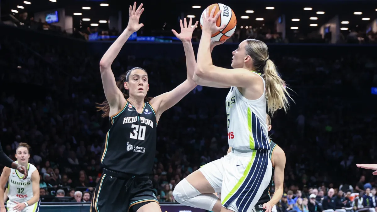 wnba scheduling decision puts paige bueckers, wings in chaotic situation