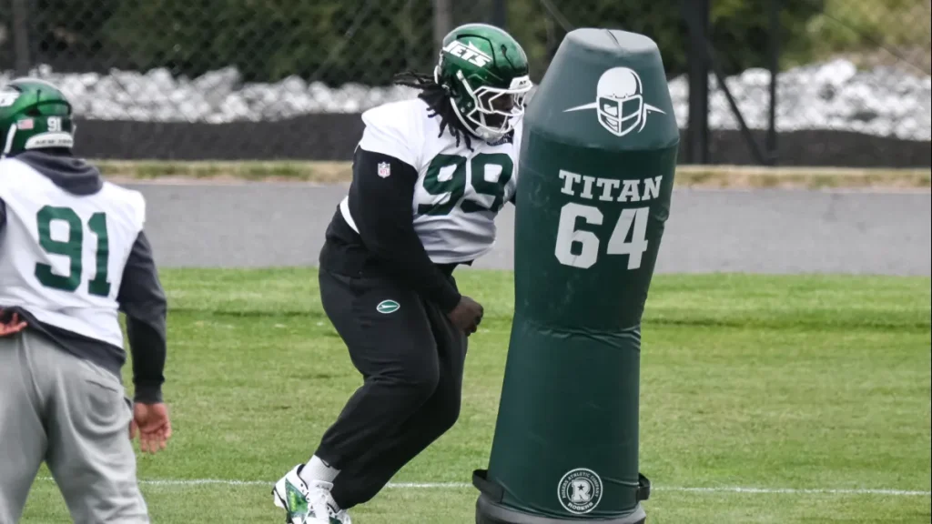 jets predicted to get breakout season from 366 pound dt trade pickup