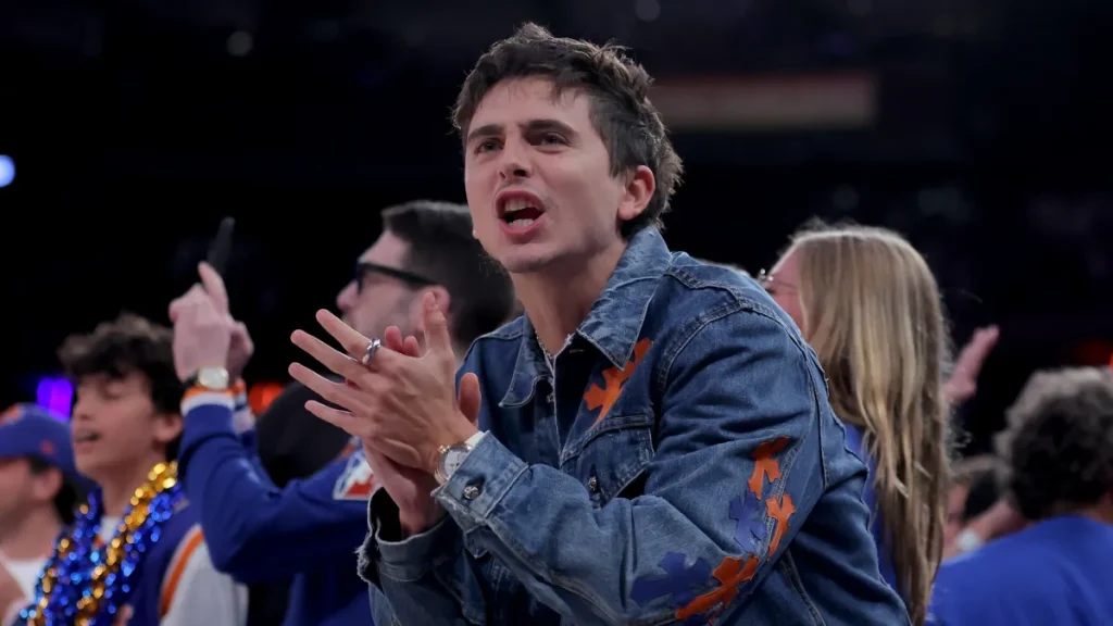 dallas cowboys cheerleaders leave timothée chalamet 'starstruck' at world cup