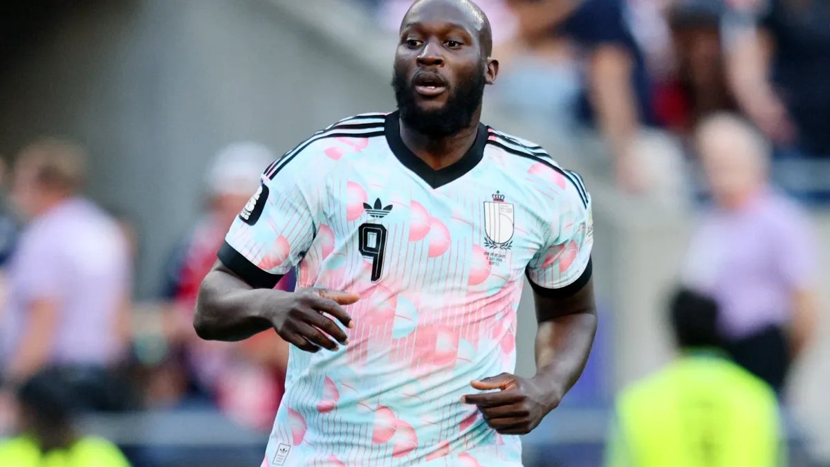 why romelu lukaku isn't playing today for belgium vs. spain in world cup quarterfinal starting 11