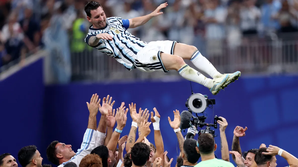 lionel messi's goal made announcer lose his whole voice in 35 second 'gol' call on telemundo
