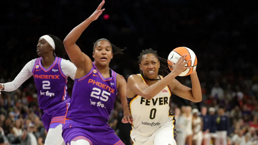 caitlin clark’s absence saw kelsey mitchell flourish against the mercury