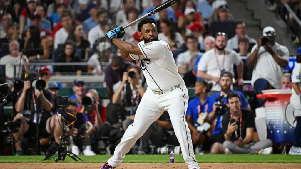 what happened to junior caminero? why rays superstar left all star game after hit by pitch injury
