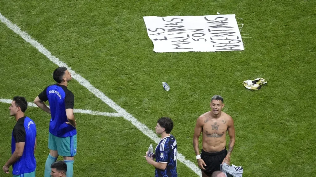 will fifa punish argentina for controversial falkland islands flag after defeating england?