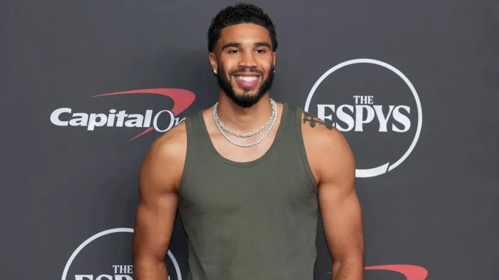 jayson tatum goes viral for casual look at 2026 espsys red carpet