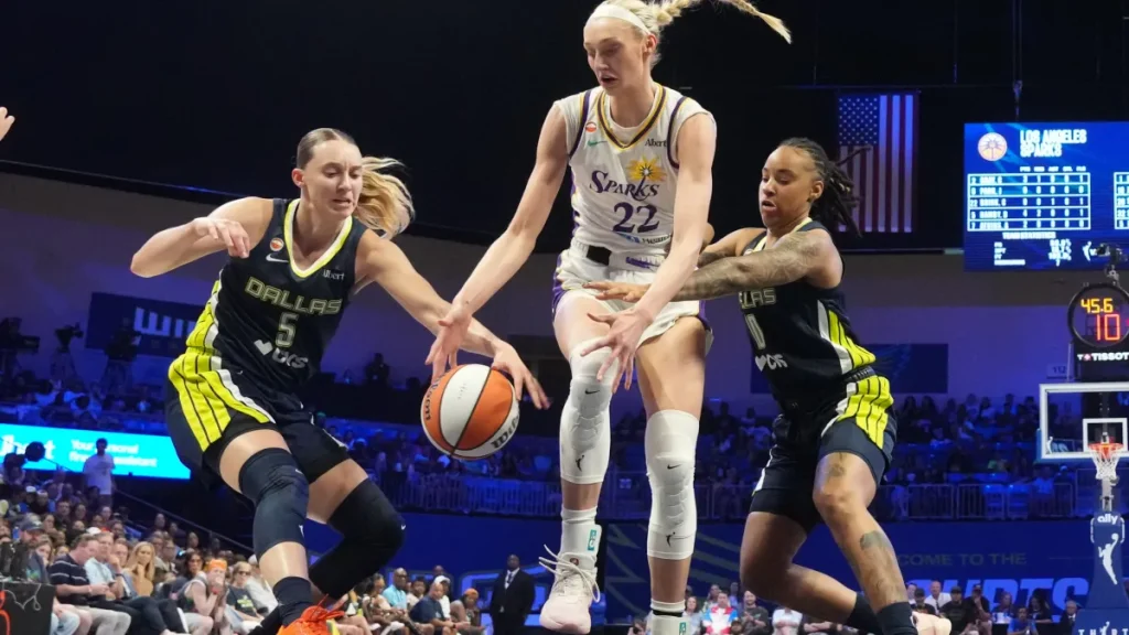 paige bueckers' scary collision mars wings' sixth consecutive win