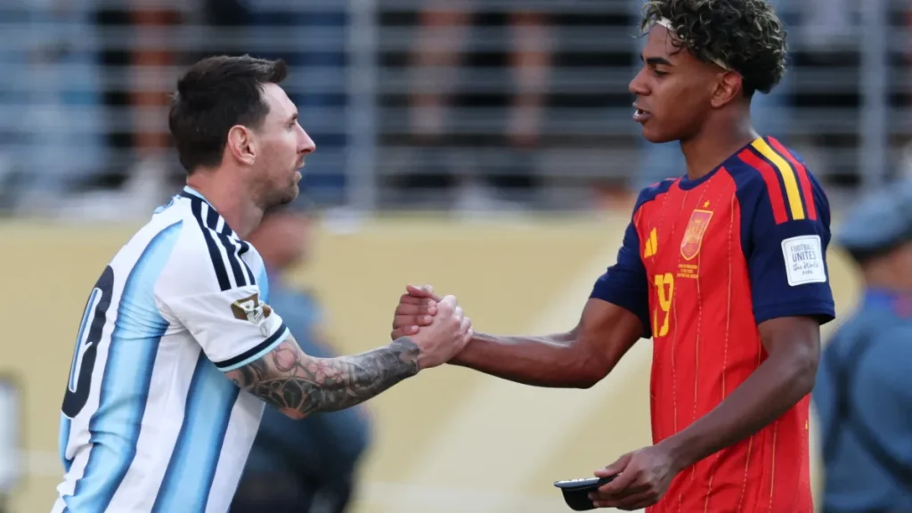 lionel messi holding baby lamine yamal card could be the most emotional 1 of 1 ever made