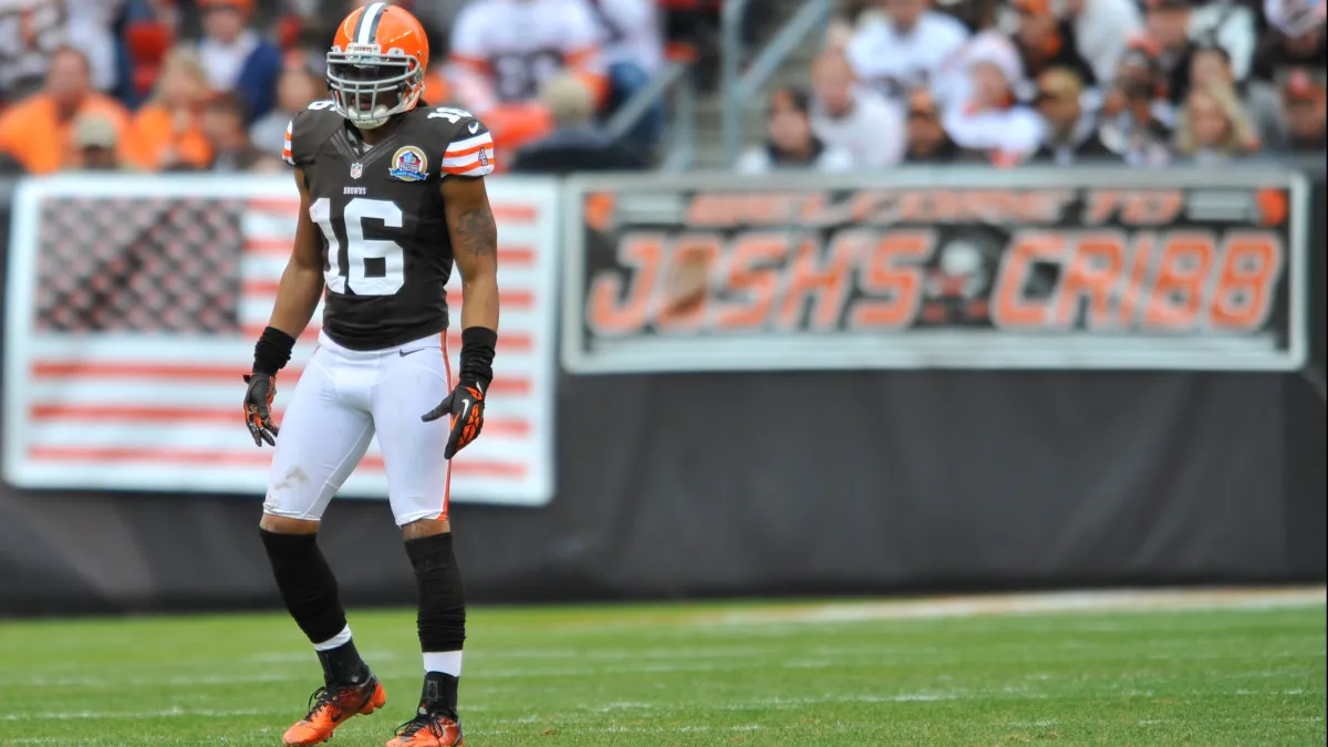 browns legend josh cribbs' son is set to be qb throwing to giants' mario manningham's son