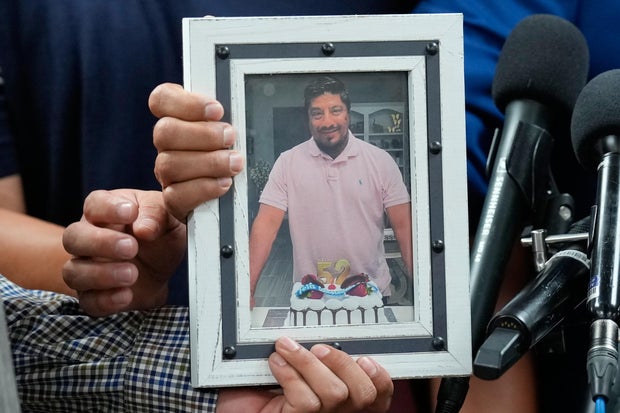 mexico seeks prosecutions over deaths of 17 mexicans in u.s. after shooting of houston man by ice agents
