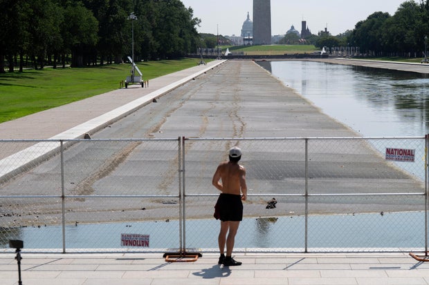 trump says reflecting pool has been drained for repairs