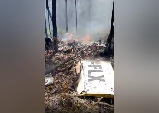 10 killed, including popular bahamian band, in small plane crash, officials say