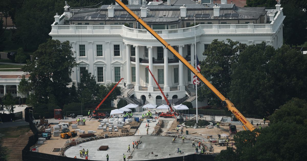 trump ‘repairs’ white house lawn with unauthorized helipad