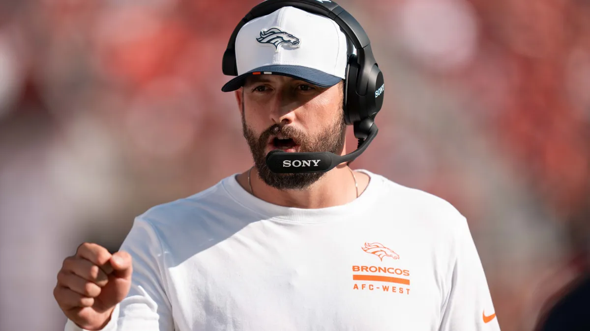 broncos' 2026 offense considered average under poor reasoning