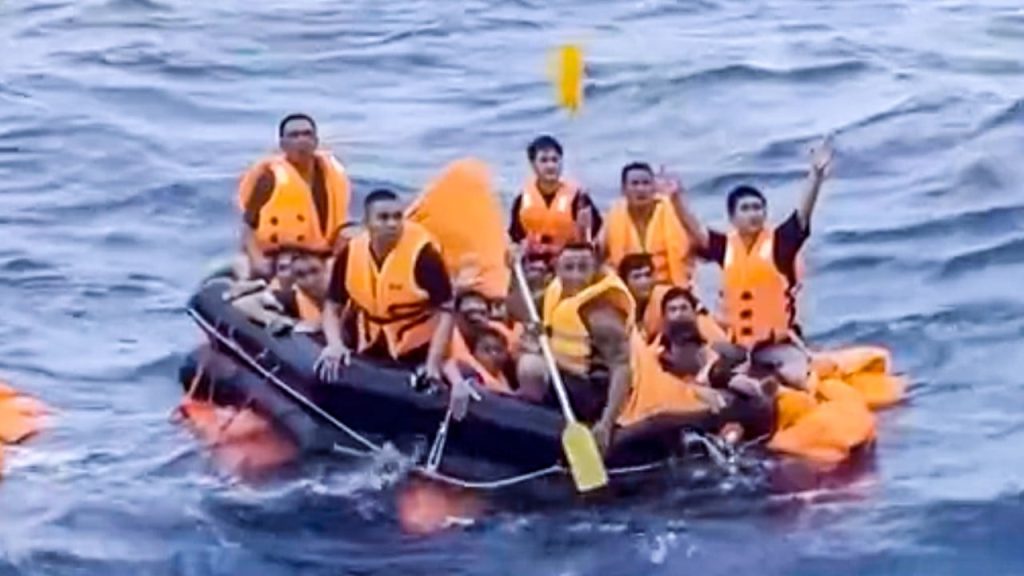 search for survivors continues as 45 rescued after cargo ship sinks in south china sea